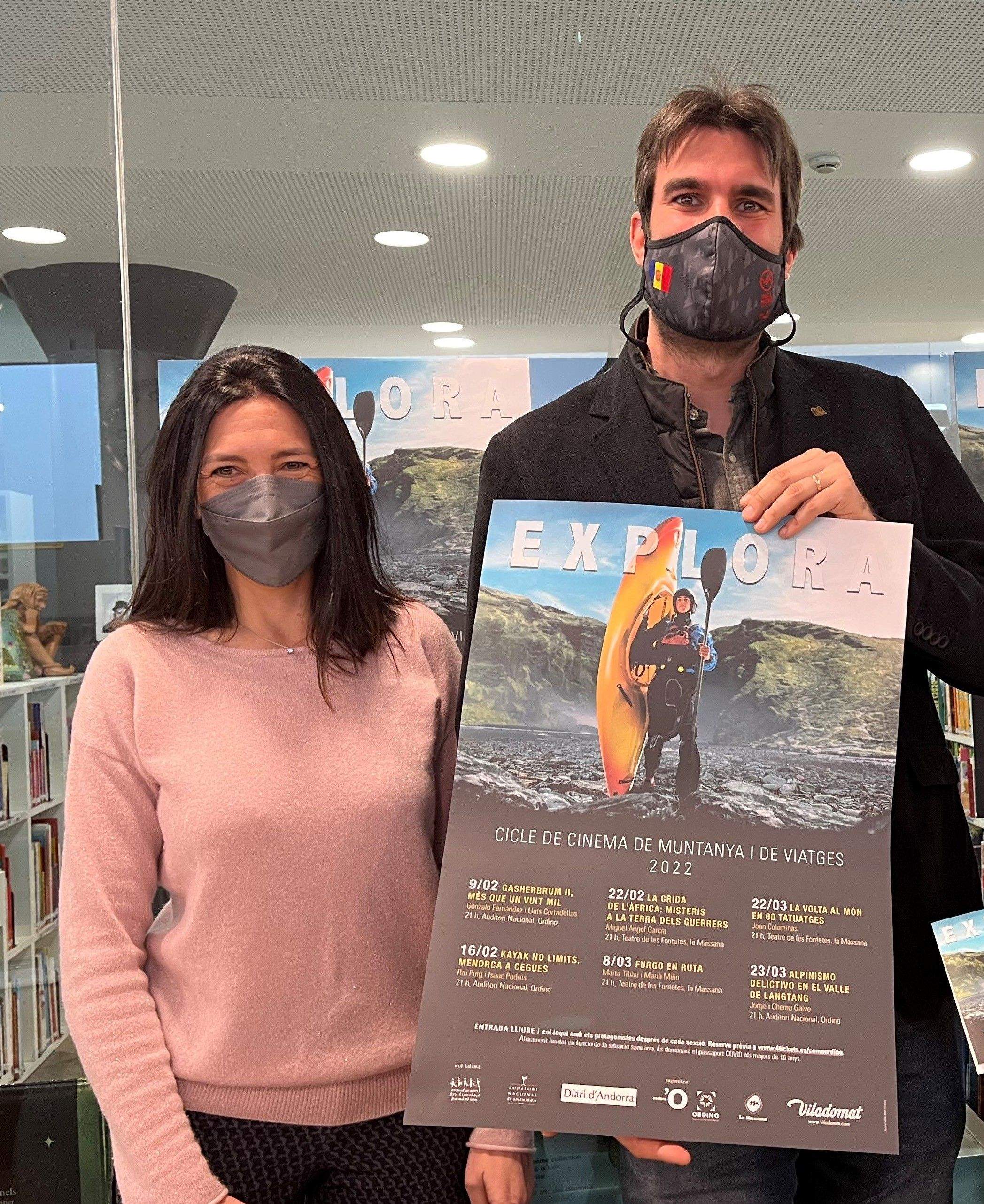 Guillem Forné, a la dreta, marxa de Liberals i, en canvi, Eva Choy, a l'esquerra s'hi queda.