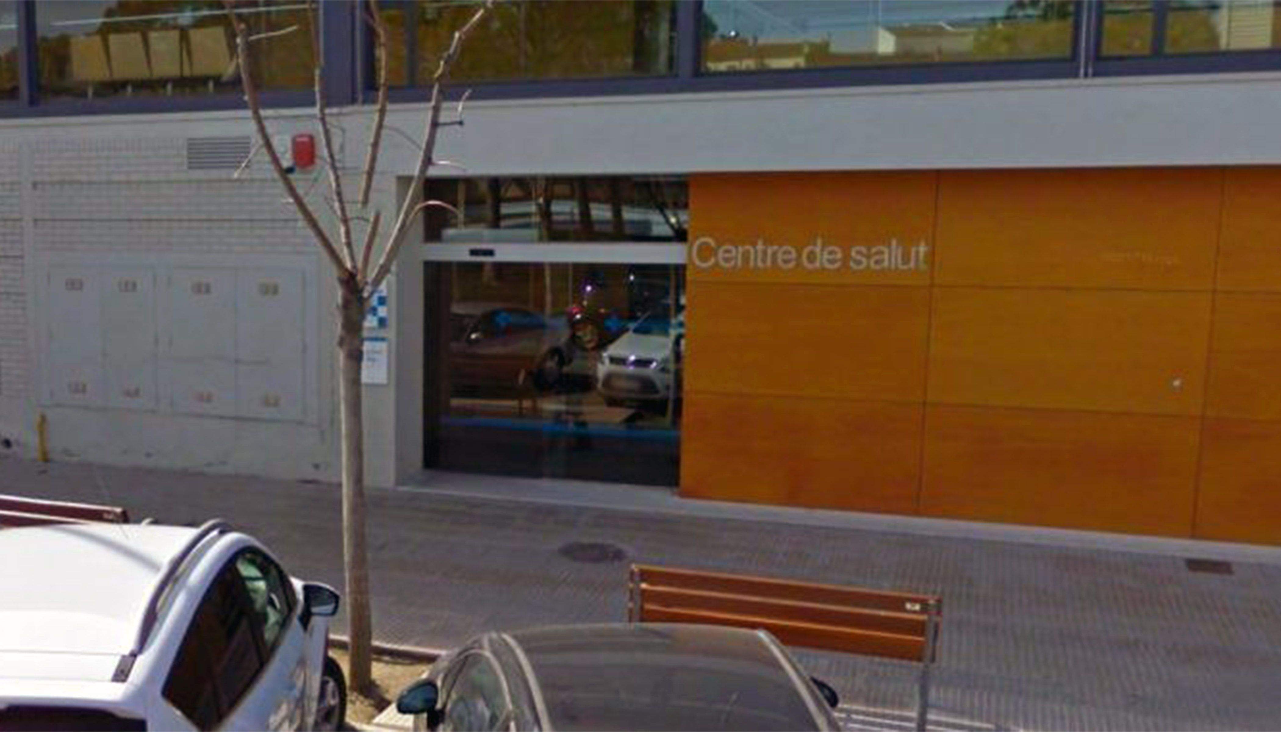 La noia va ser atesa de forma infructuosa al CAP de Mollerussa.