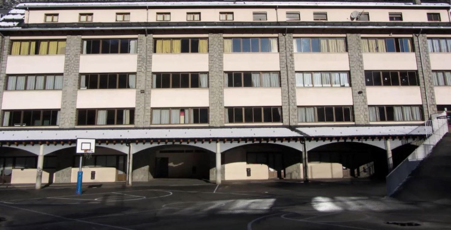 L'escola francesa de primera ensenyança a Ciutat de Valls.