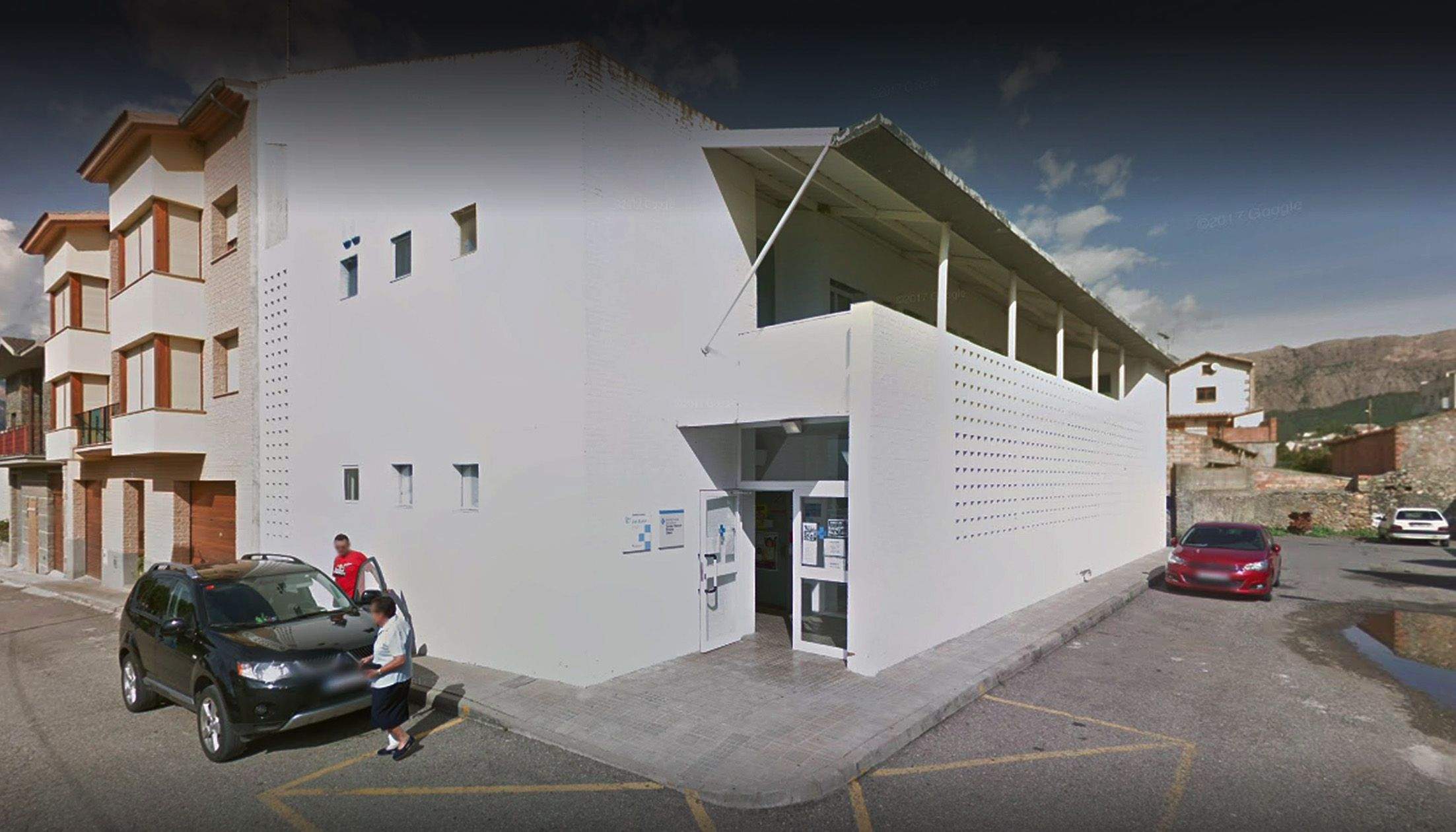 La dona ha acabat anant a raure al CAP d'Oliana, des d'on s'ha avisat els mossos, primer, i la policia andorrana, després.