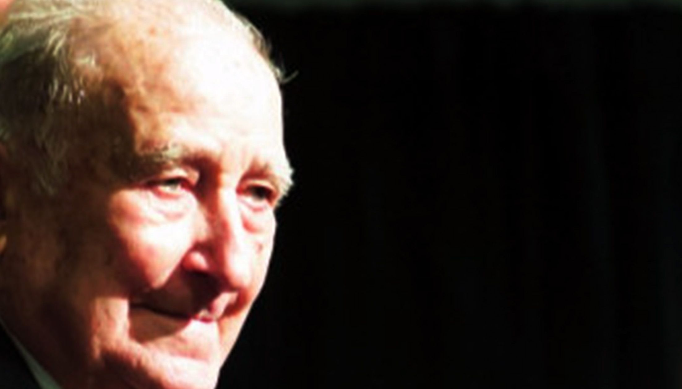 Babot va ser homenatjat el 2016, en complir-se 40 anys de la creació del servei de circulació.