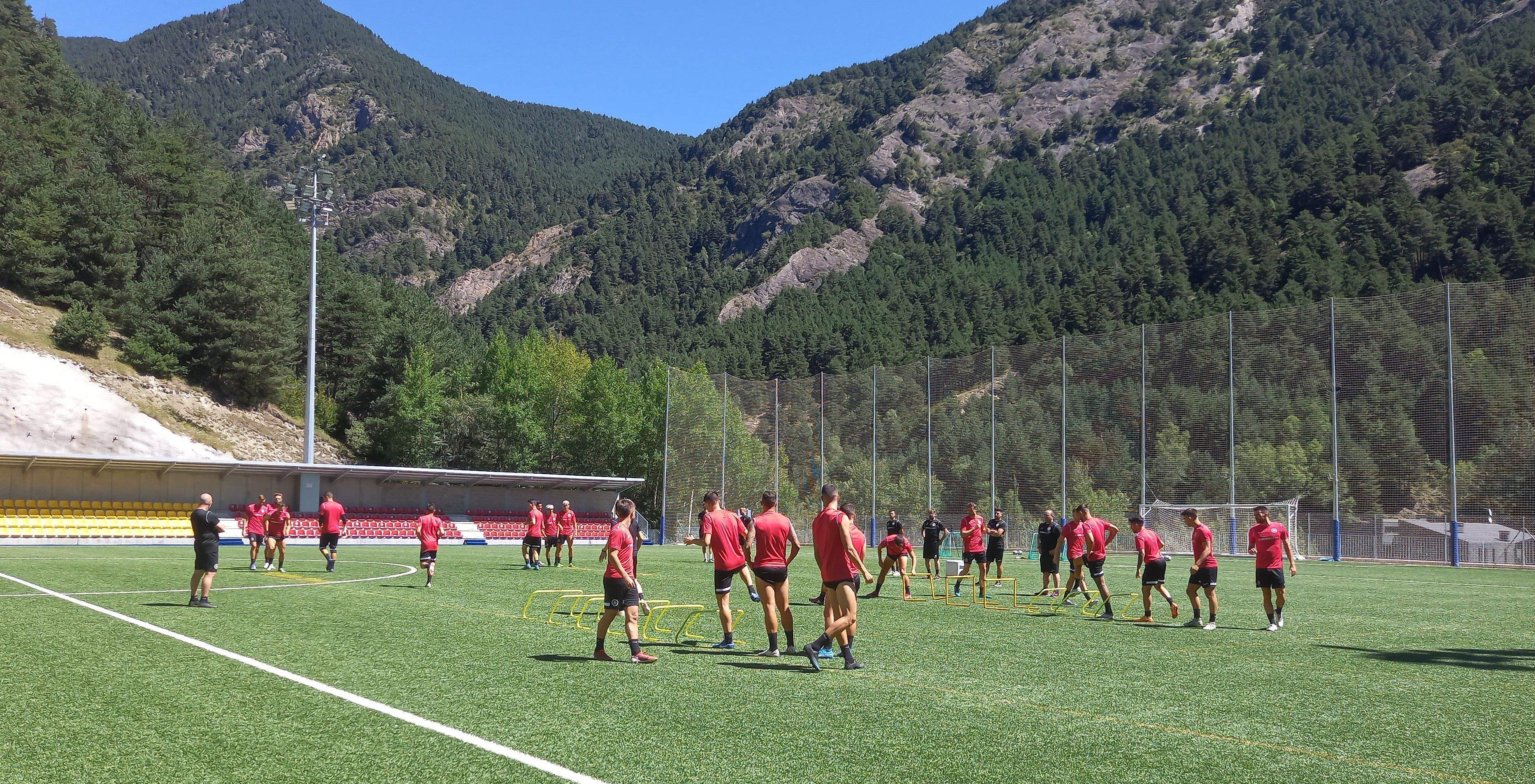 La primera sessió ha tingut lloc al camp de la Massana.