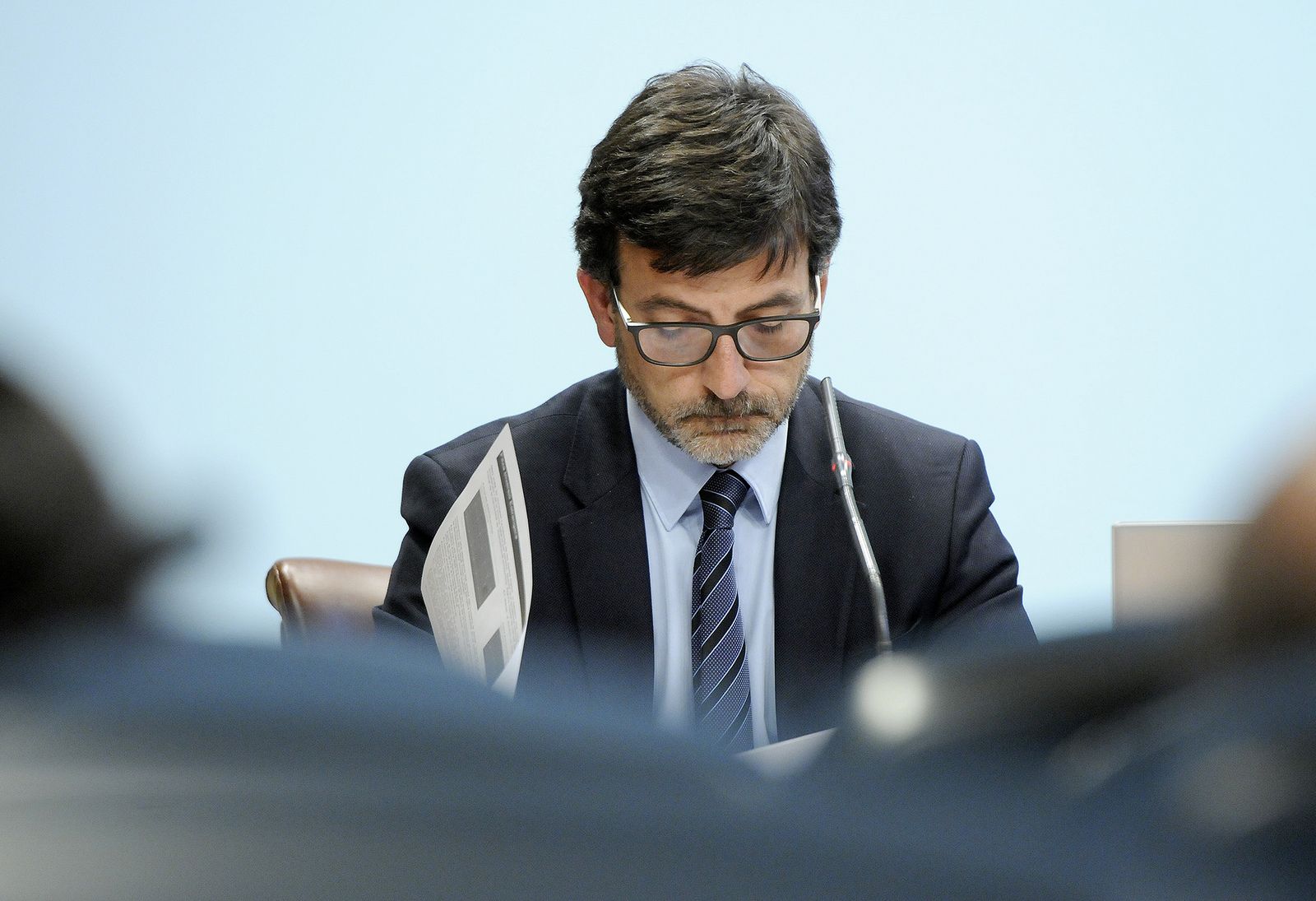 El ministre de Finances en funcions, Jordi Cinca, durant la compareixença.