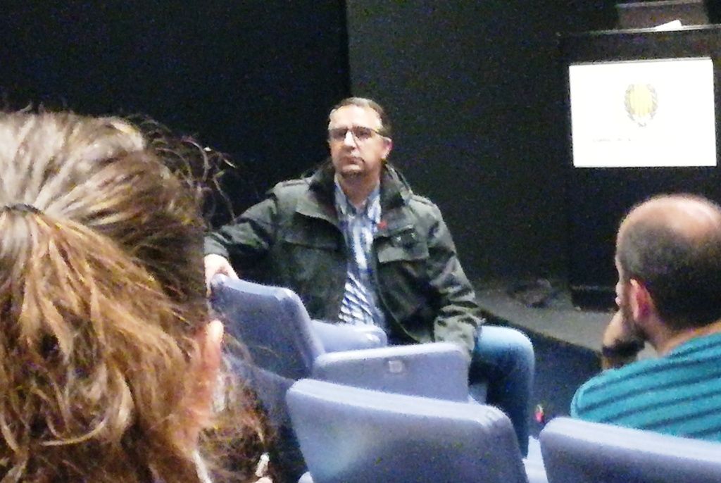 Xavier Navarro, integrant de la junta provisional de l'Associació de Treballadors del Comú de Sant Julià de Lòria durant l'assemblea.