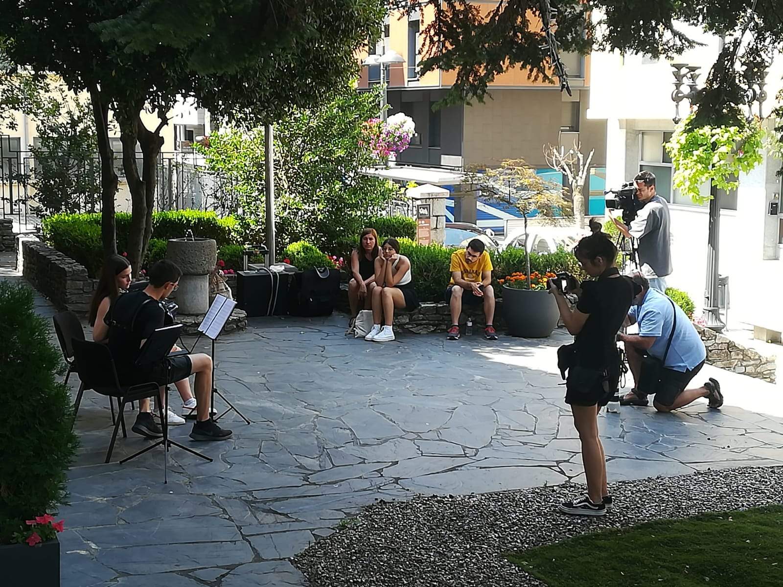 Una de les actuacions a la placeta de l'antiga casa comuna laurediana.