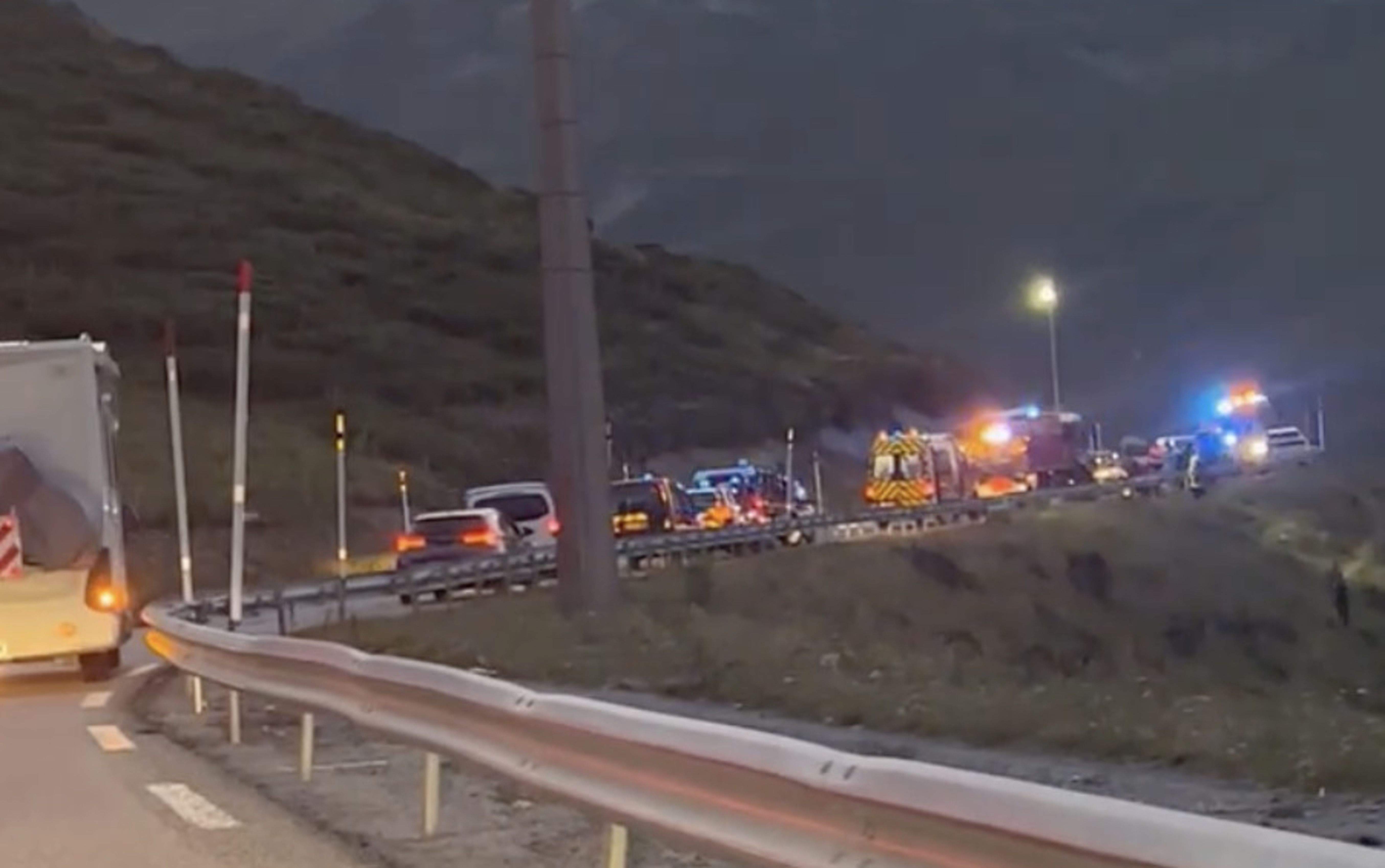 Desplegament dels serveis d'emergència a l'RN-22.