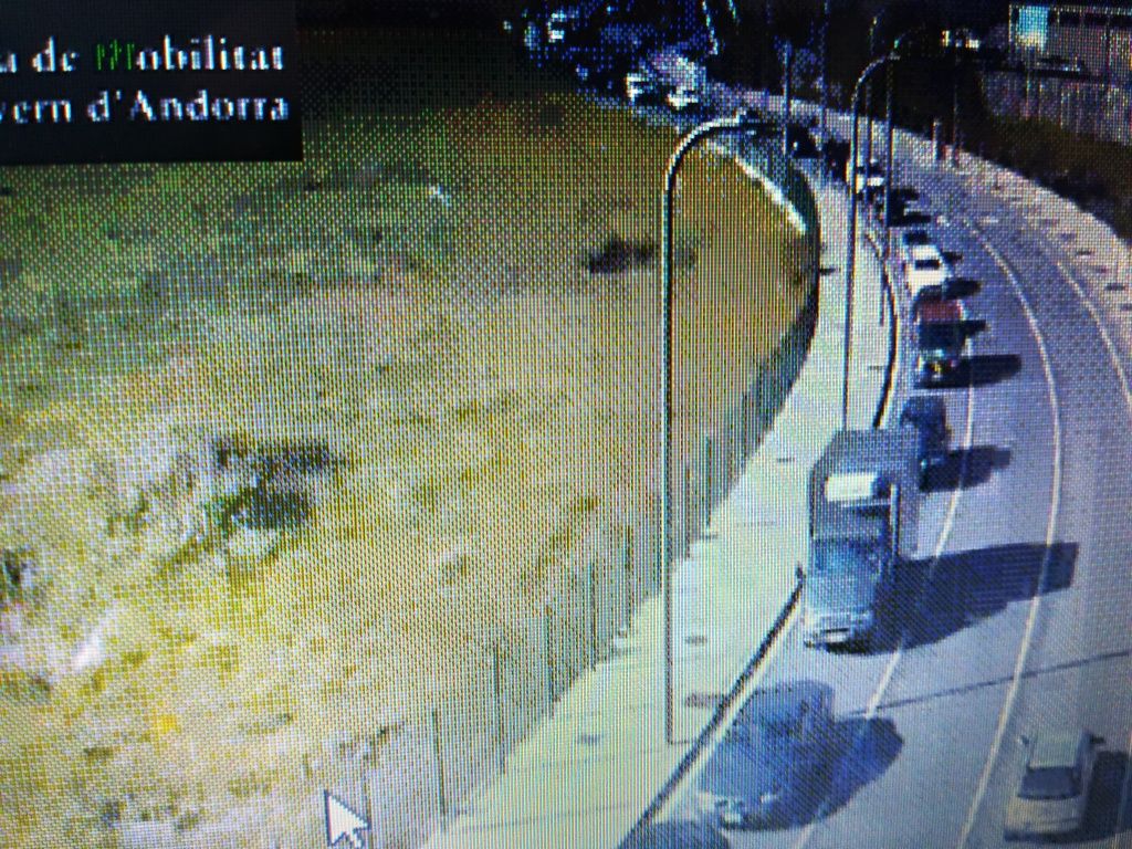 Les retencions s'han traslladat de l'avinguda Salou al pont del Pobladó