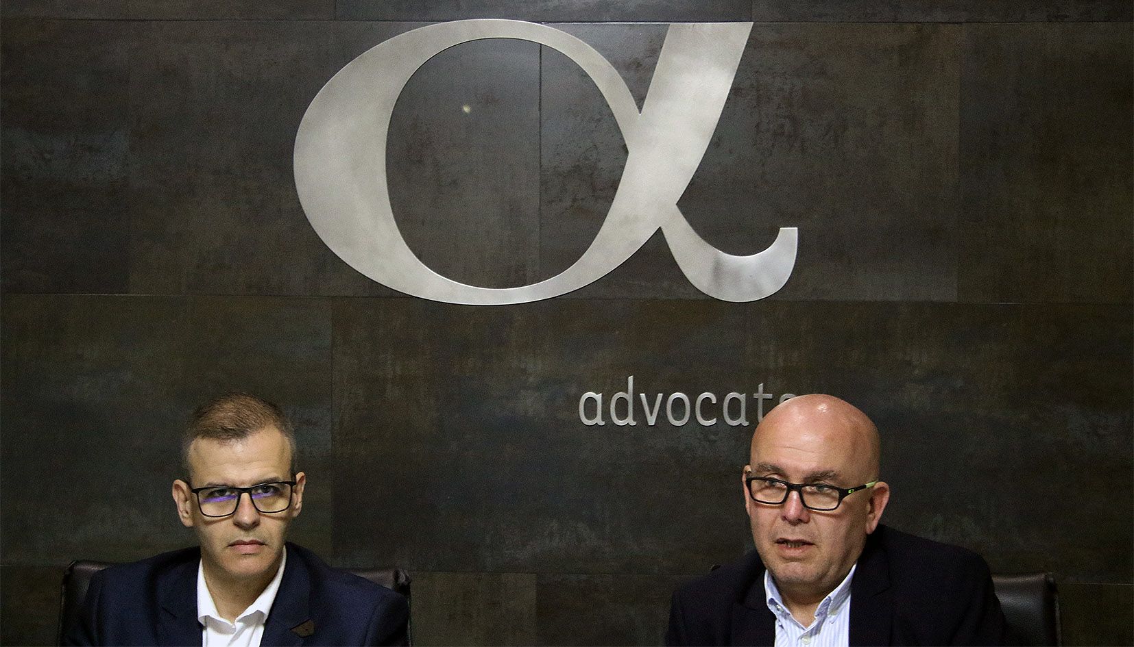 Josep Antoni Silvestre i Gonzalo Boye durant la compareixença conjunta.