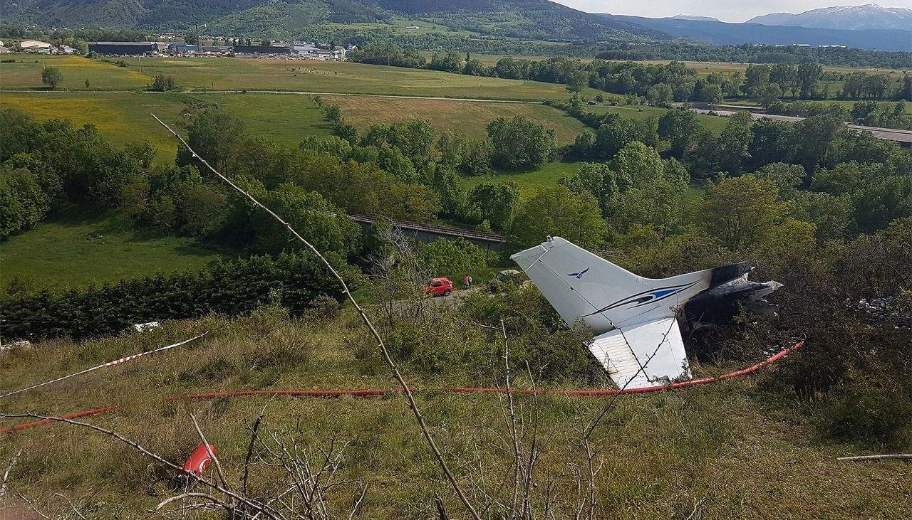 Les restes de l'aparell sinistrat.