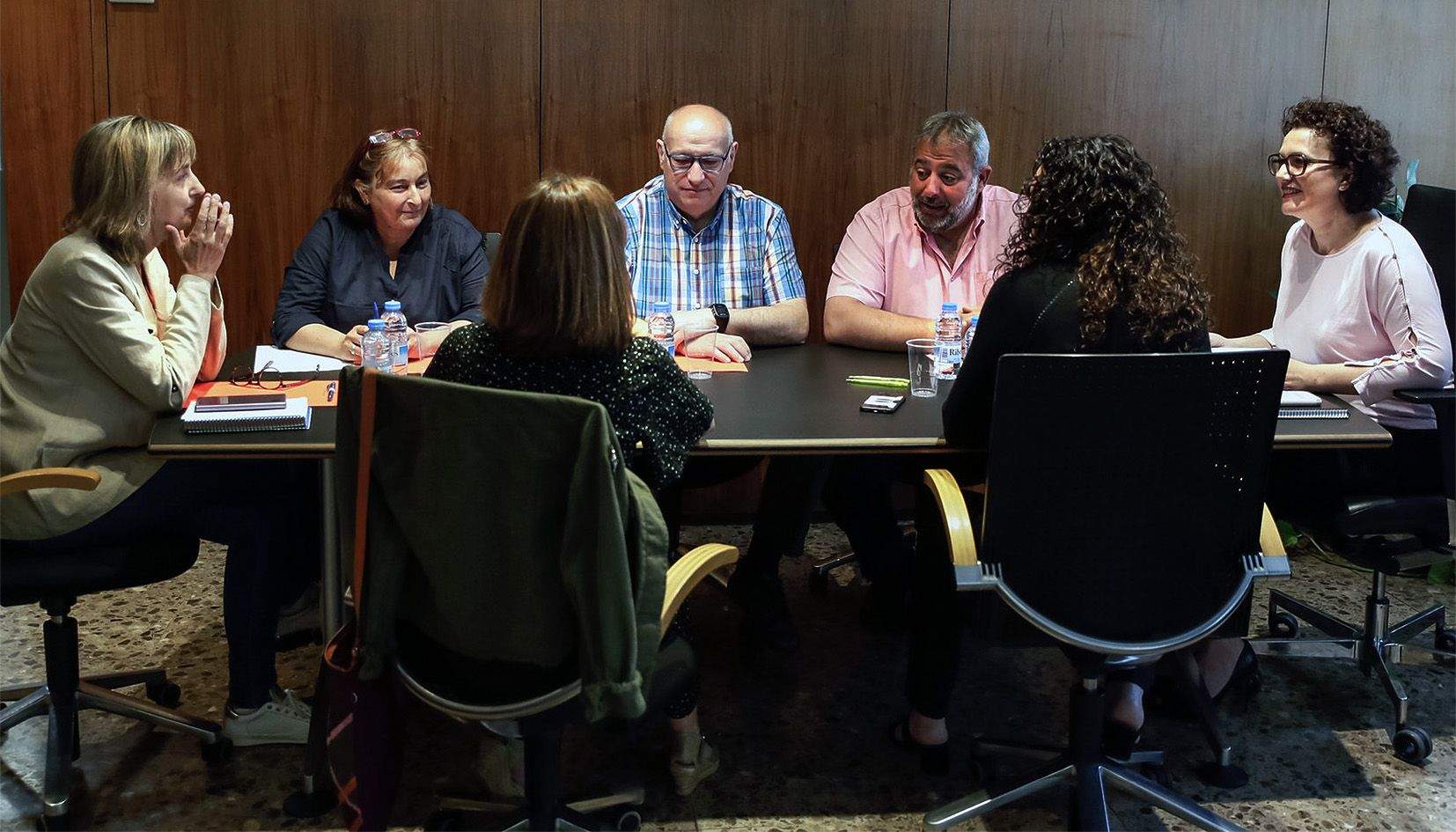 Un moment de la reunió a l'edifici administratiu de Govern.