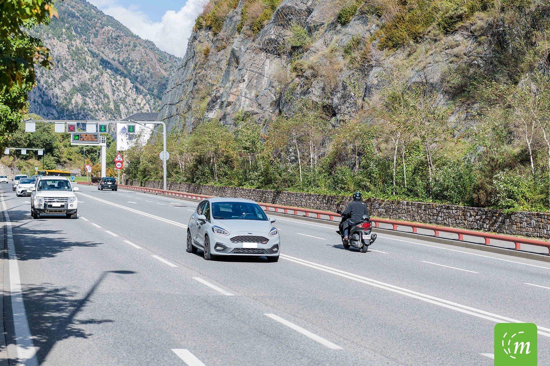 Es tancarà el carril lent des de la rotonda d'Aixovall fins als Marginets.