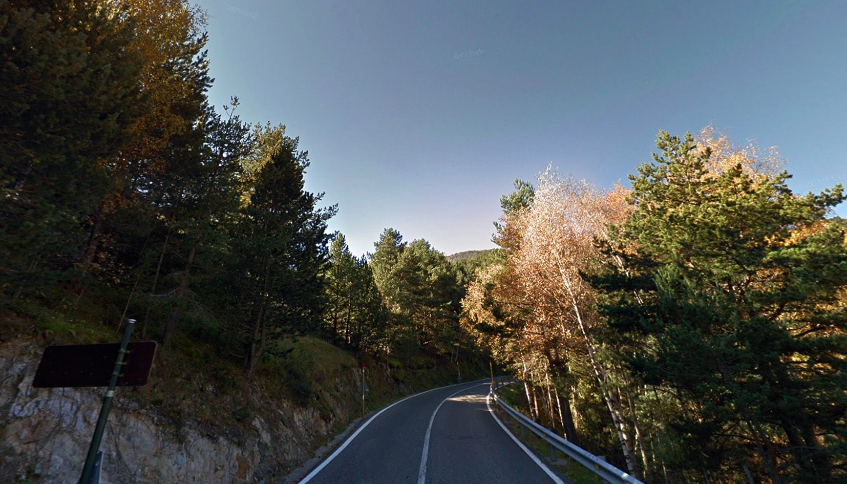 Les virolles i suposades curses es fan a la CG-4, entre el poble de Pal i l'estació.