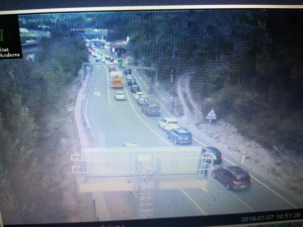 L'accident provoca retencions en sentit nord