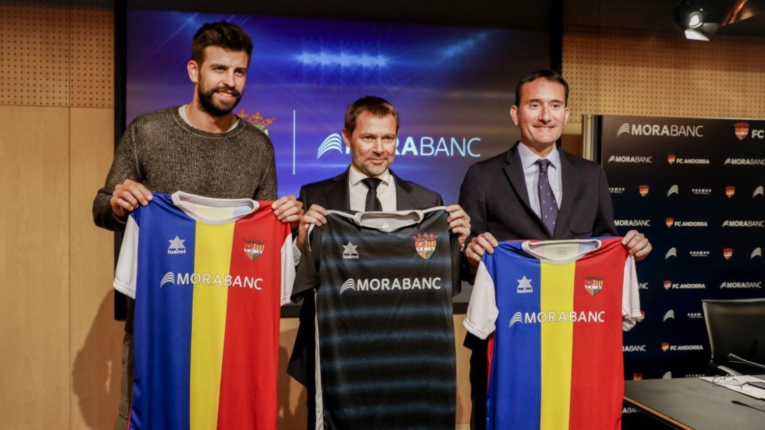 Alsina i Vilaseca, a la dreta, en l'acte de presentació del conveni ara renovat.