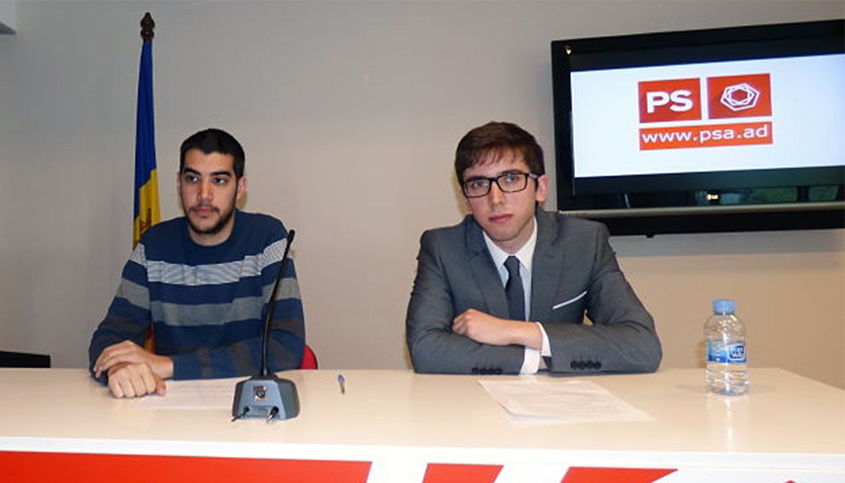 El conseller general Roger Padreny (a la dreta) ha sol·licitat la informació.