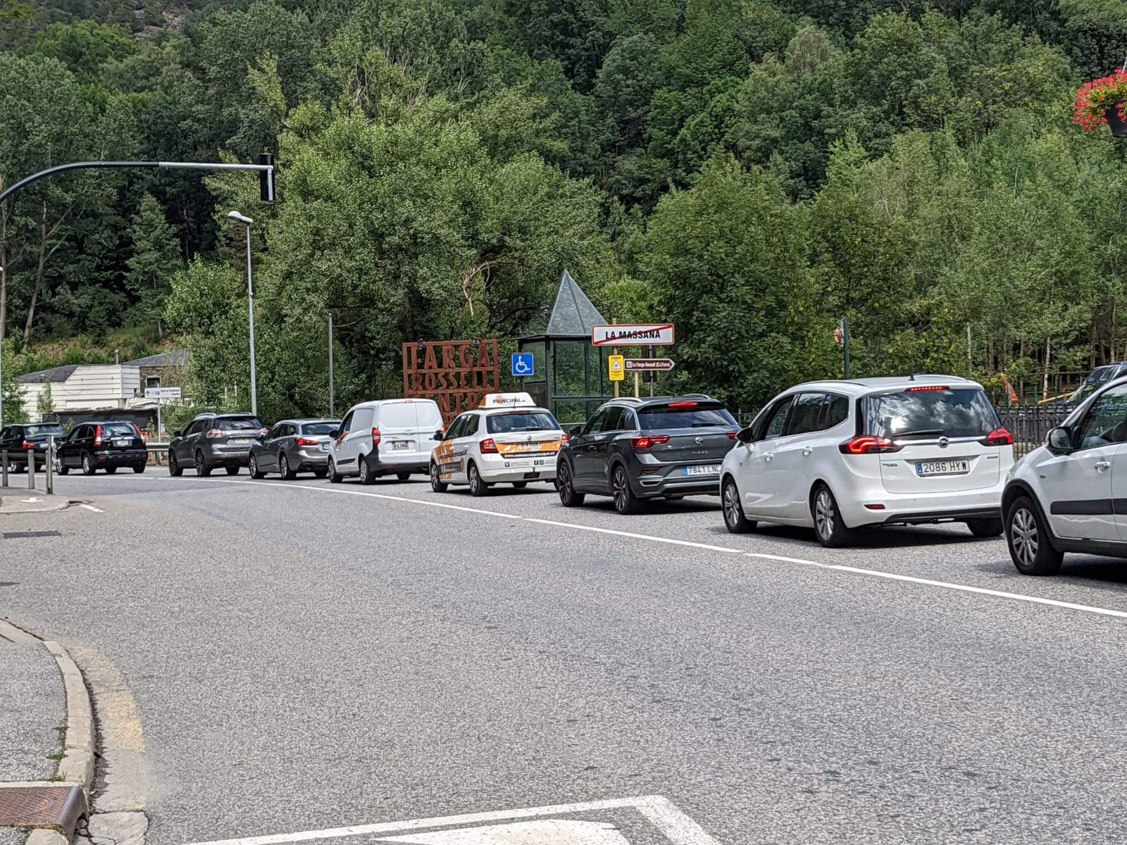 Cues en direcció nord.