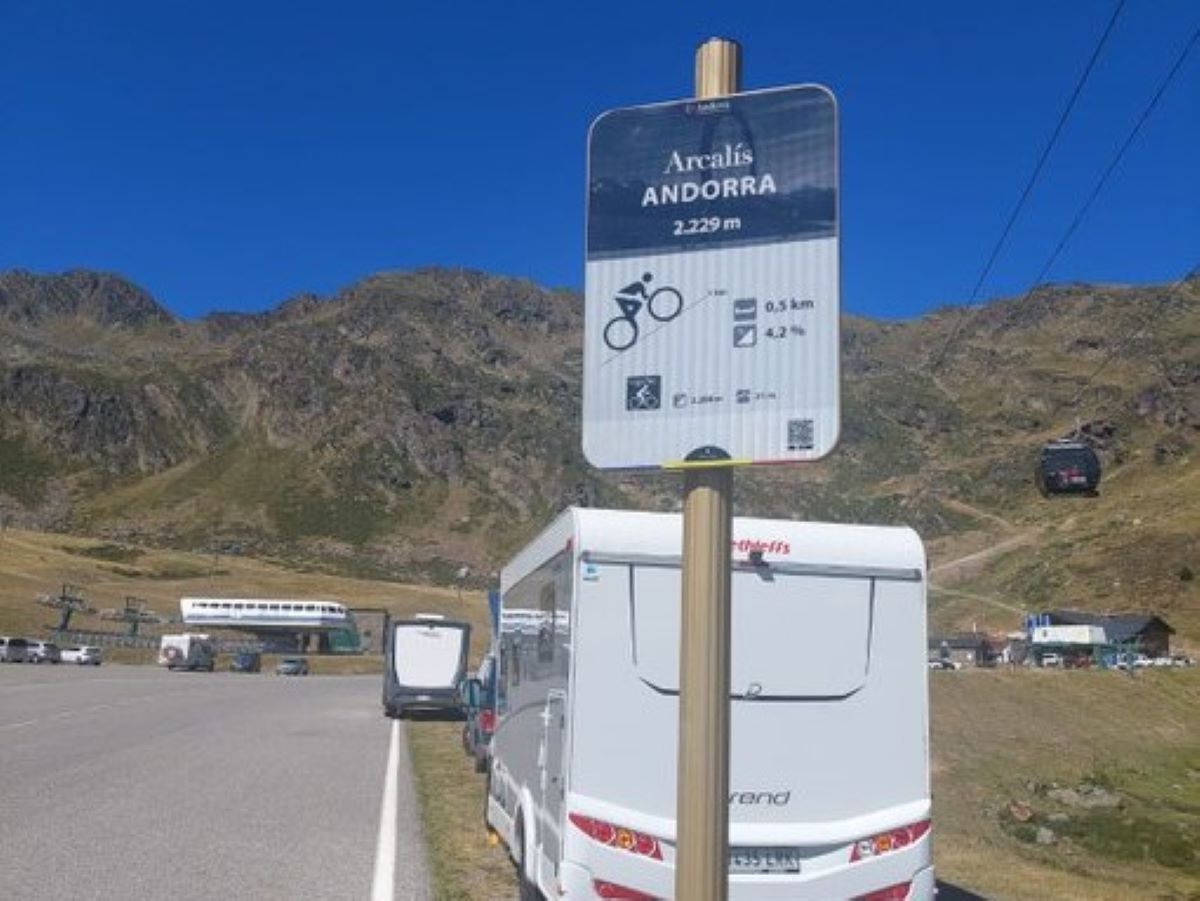 Un dels senyals que s'han col·locat.