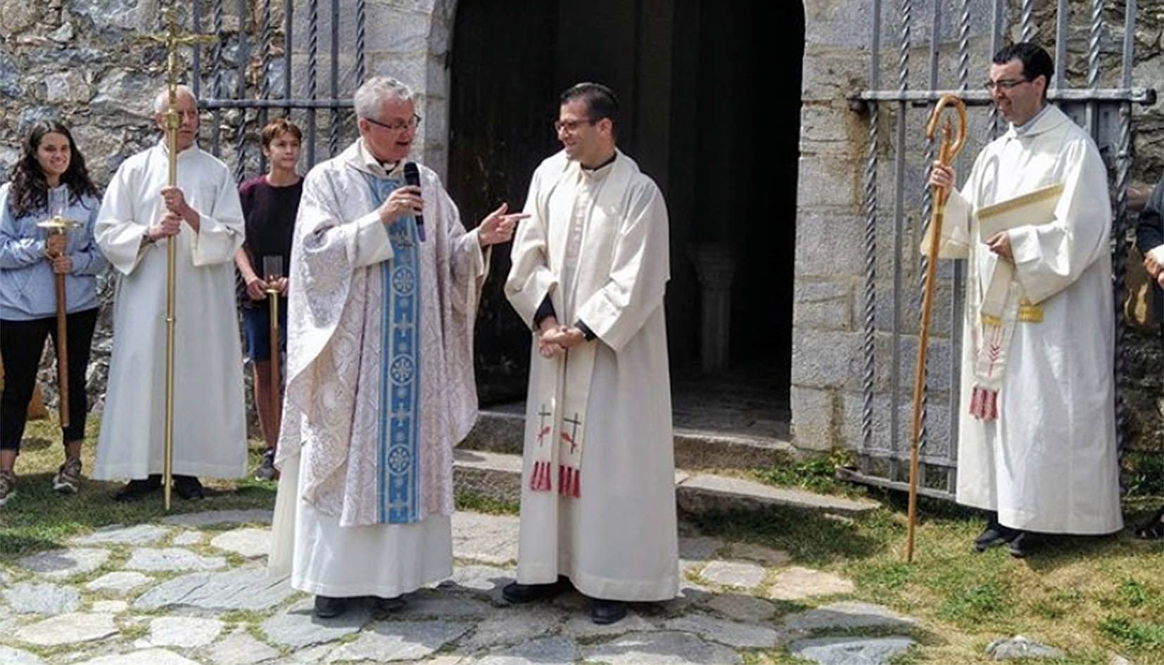 Emili Villegas, al costat de Joan-Enric Vives, durant la diada de Sant Gil a Núria fa pocs dies.