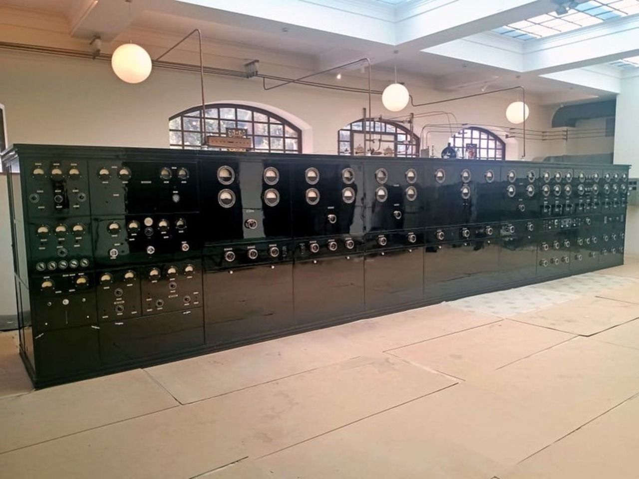 L'emissor ja restaurat.