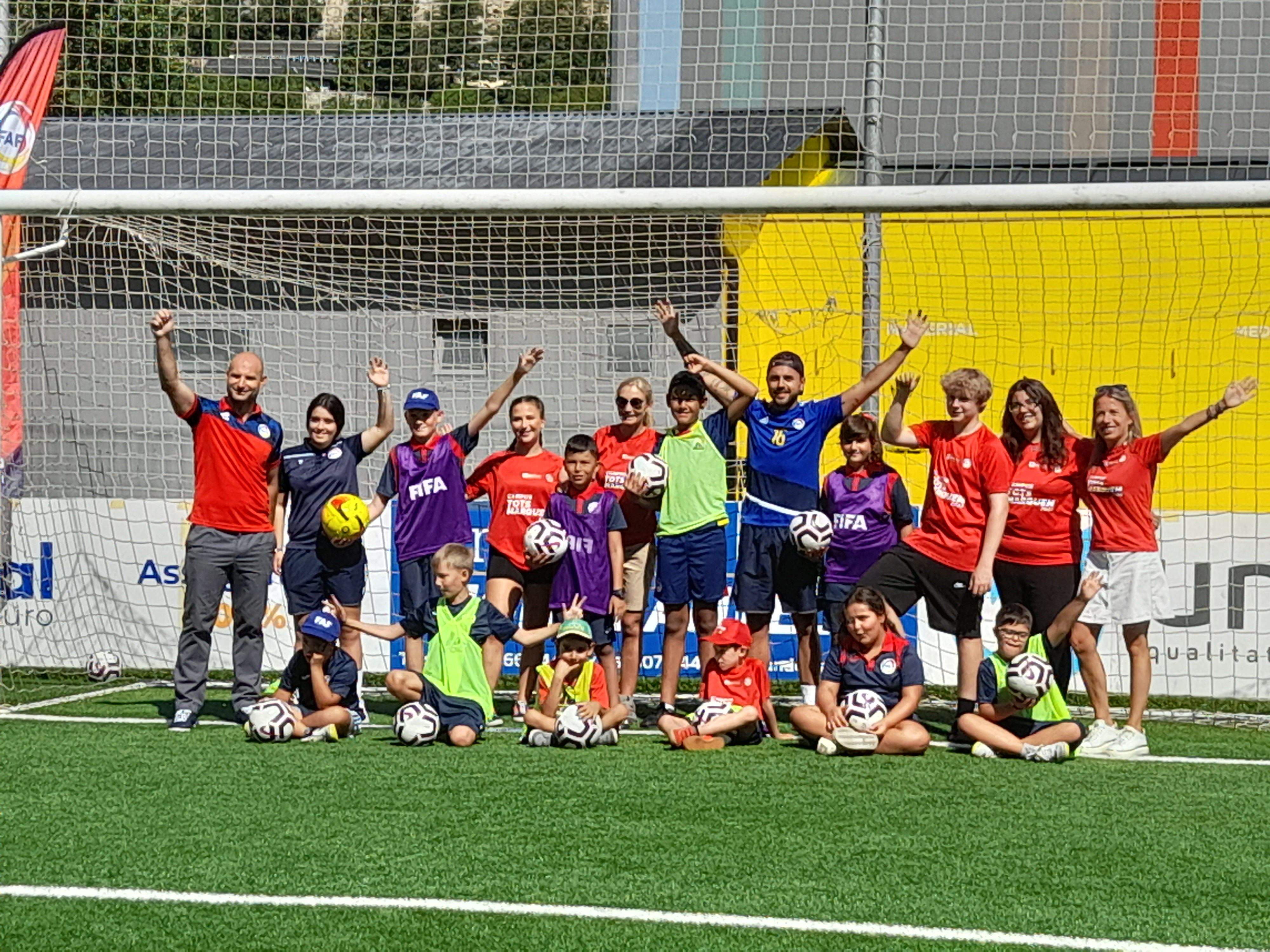 Els participants en el 'Tots Marquem'.