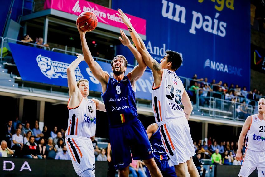 Un instant del partit.