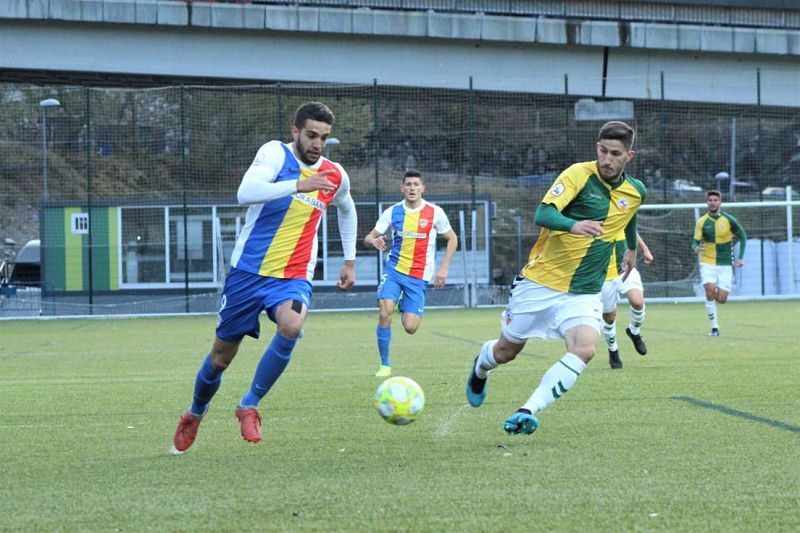 Un instant d'un partit de l'FC Andorra a Prada de Moles.