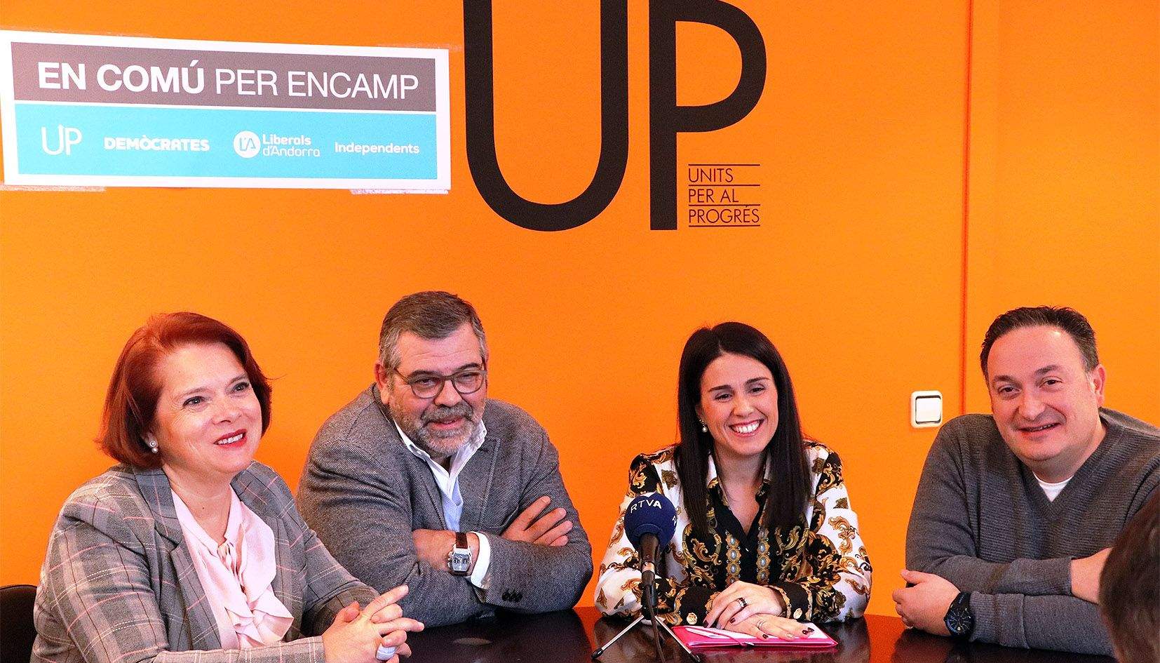 Els quatre primers membres de la candidatura d'En Comú per Encamp.