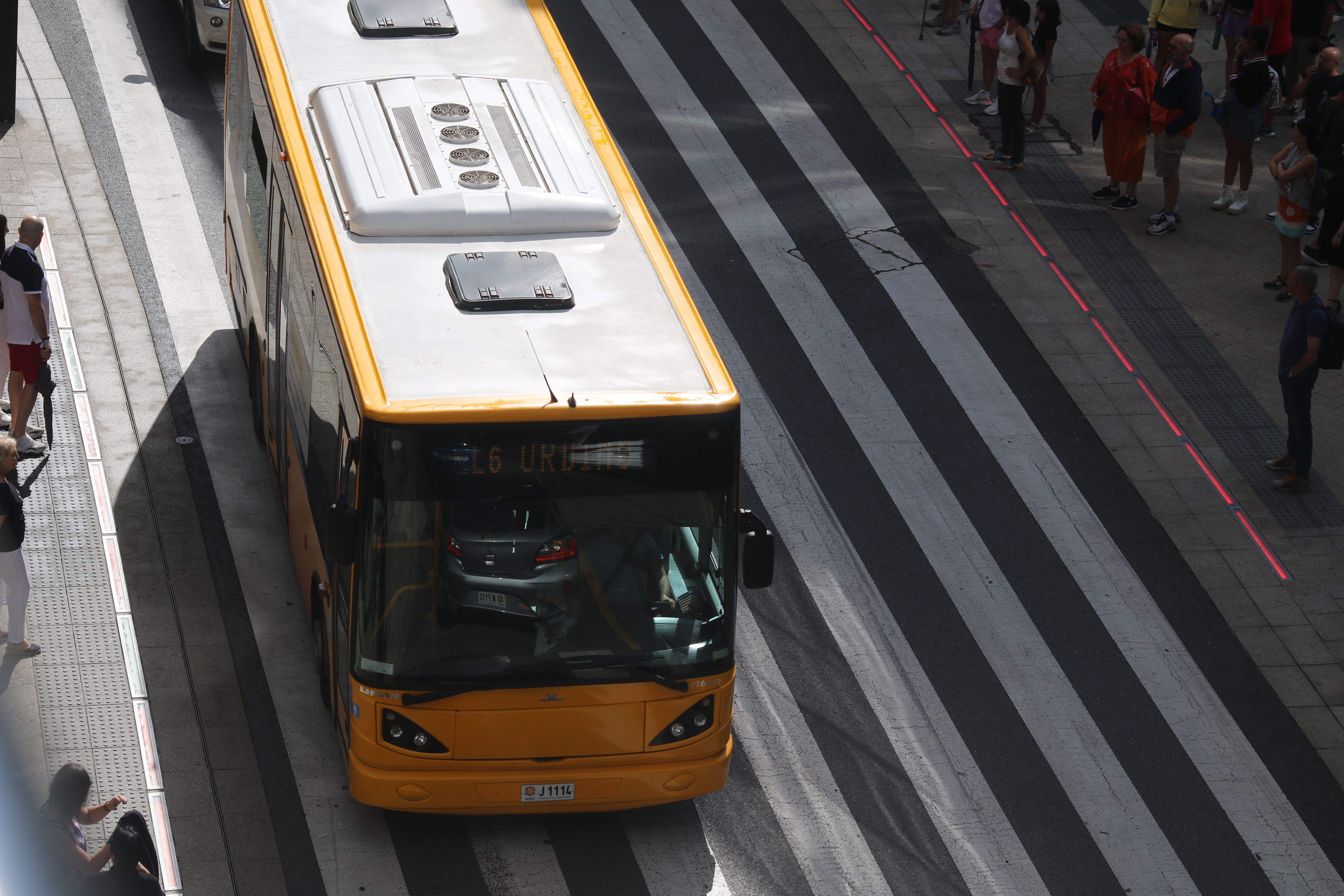 Els temporers no podran tenir accés al bus gratuït.