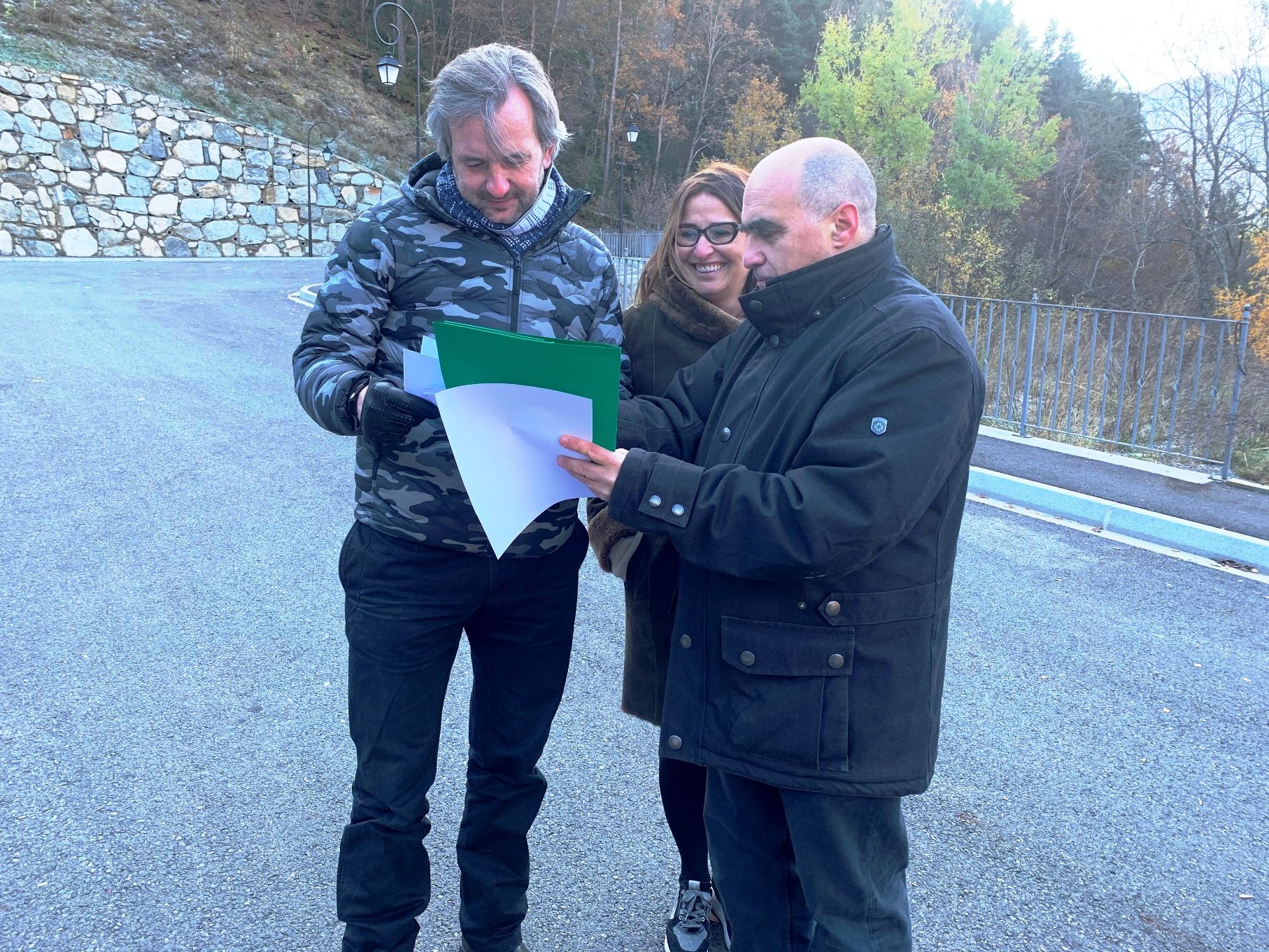 Rifà, Tudó i Armengol consulten uns plànols aquest dimarts a Ordino,