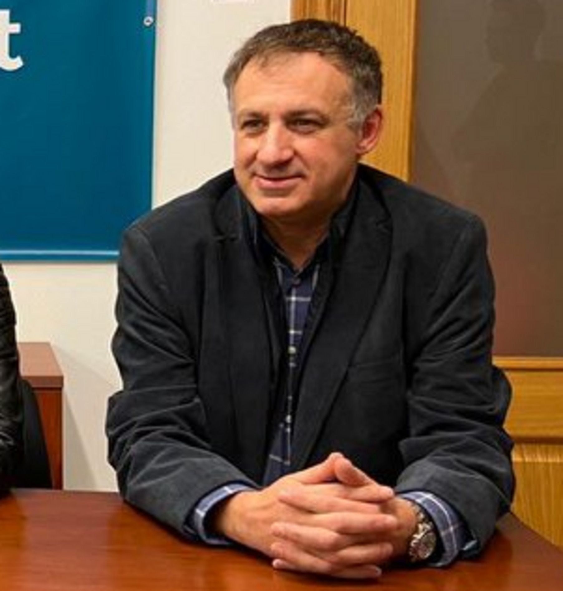 Daniel Torres Baró en l'acte de presentació d'Agrupament Encampadà.