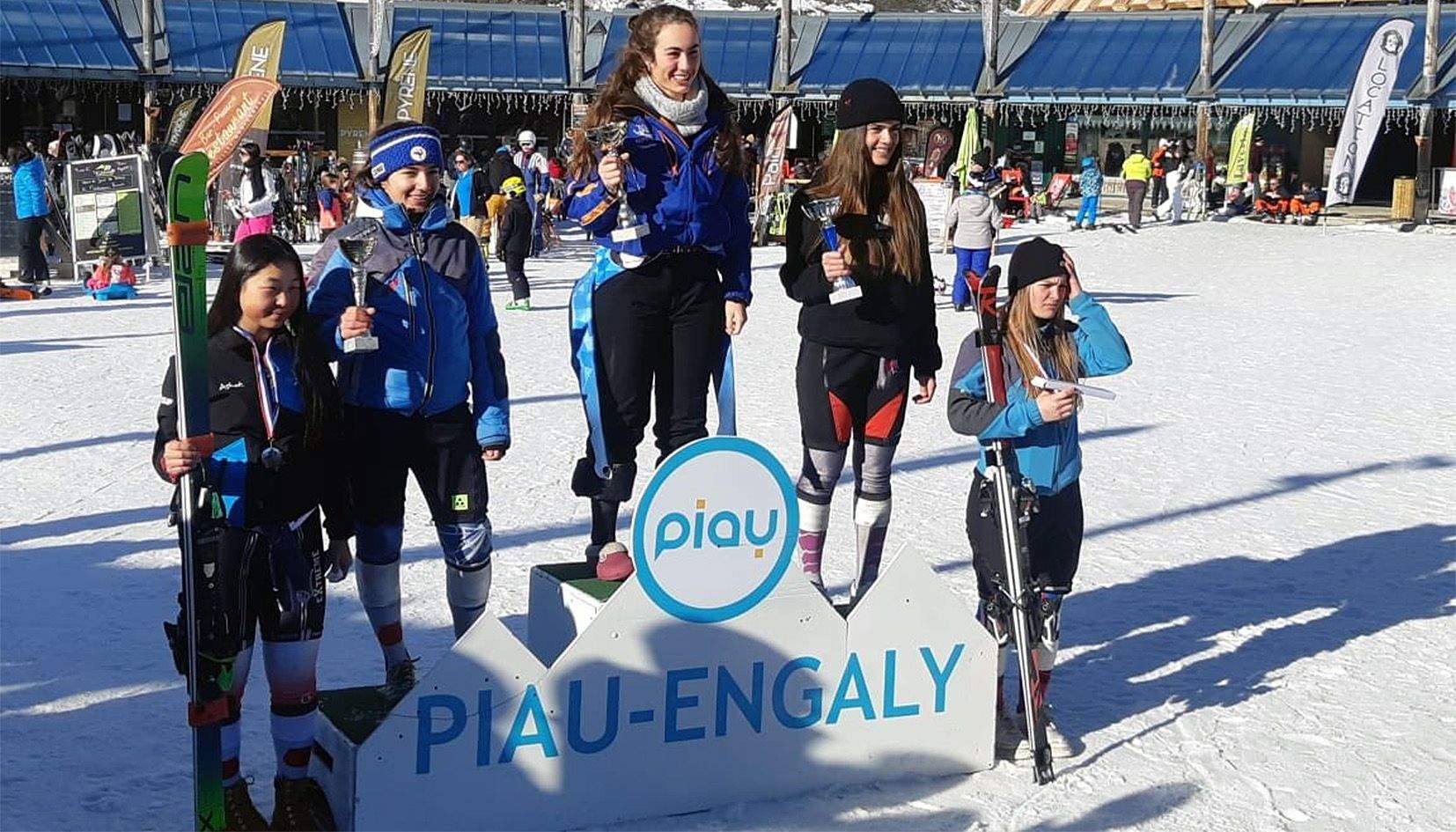 Clàudia Garcia al primer calaix del podi de Piau.