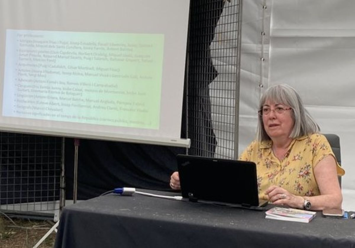 Àngels Mach durant la seva ponència d'aquest dilluns.