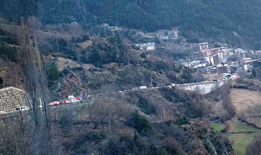 Cua aquesta tarda a Encamp en sentit sud.