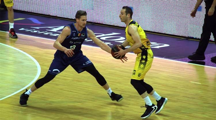 Huertas i Walker en el partit de Lliga disputat el desembre a Andorra-