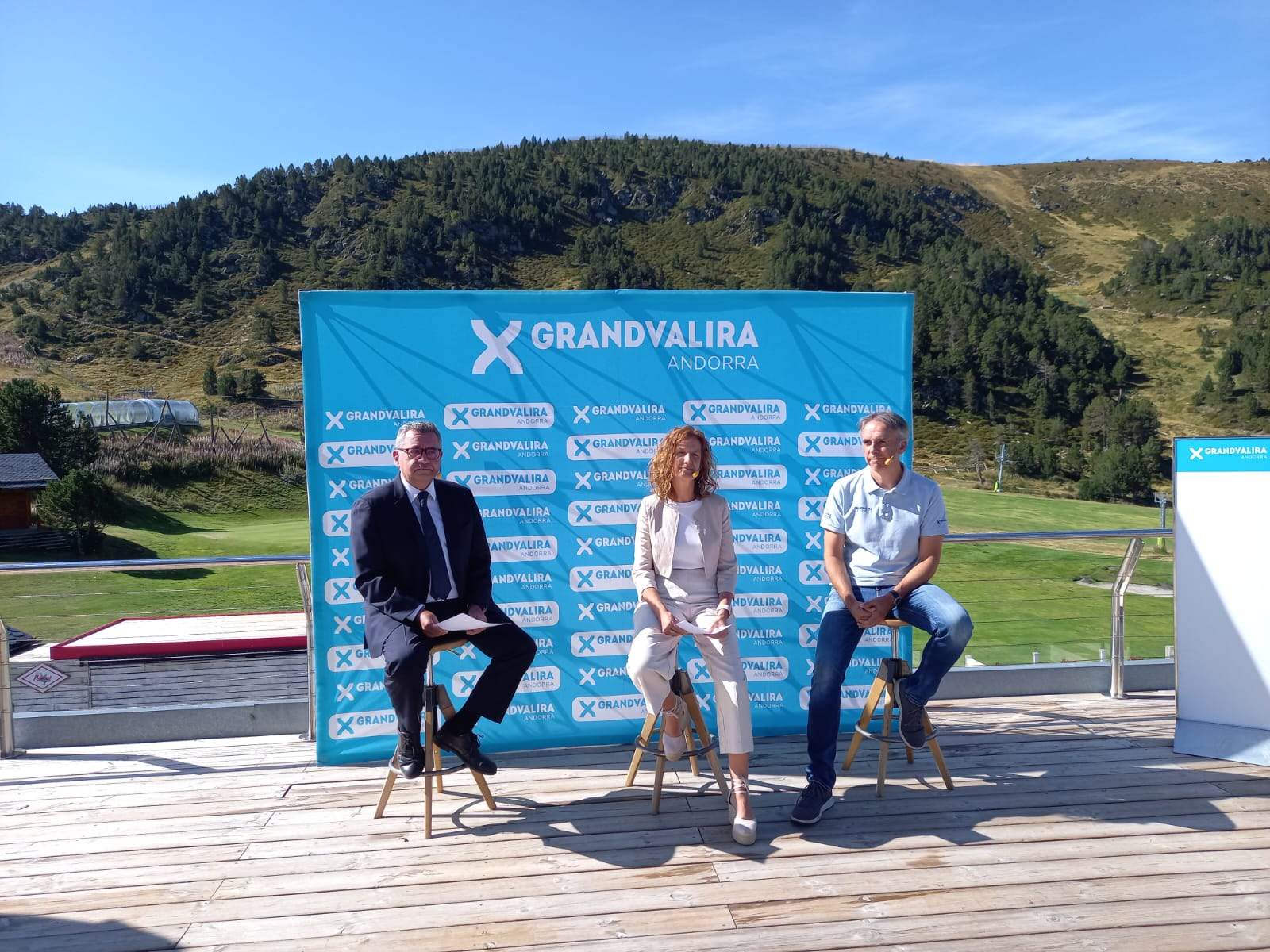 Moles i Calvó, amb el director d'Ensisa, David Hidalgo.