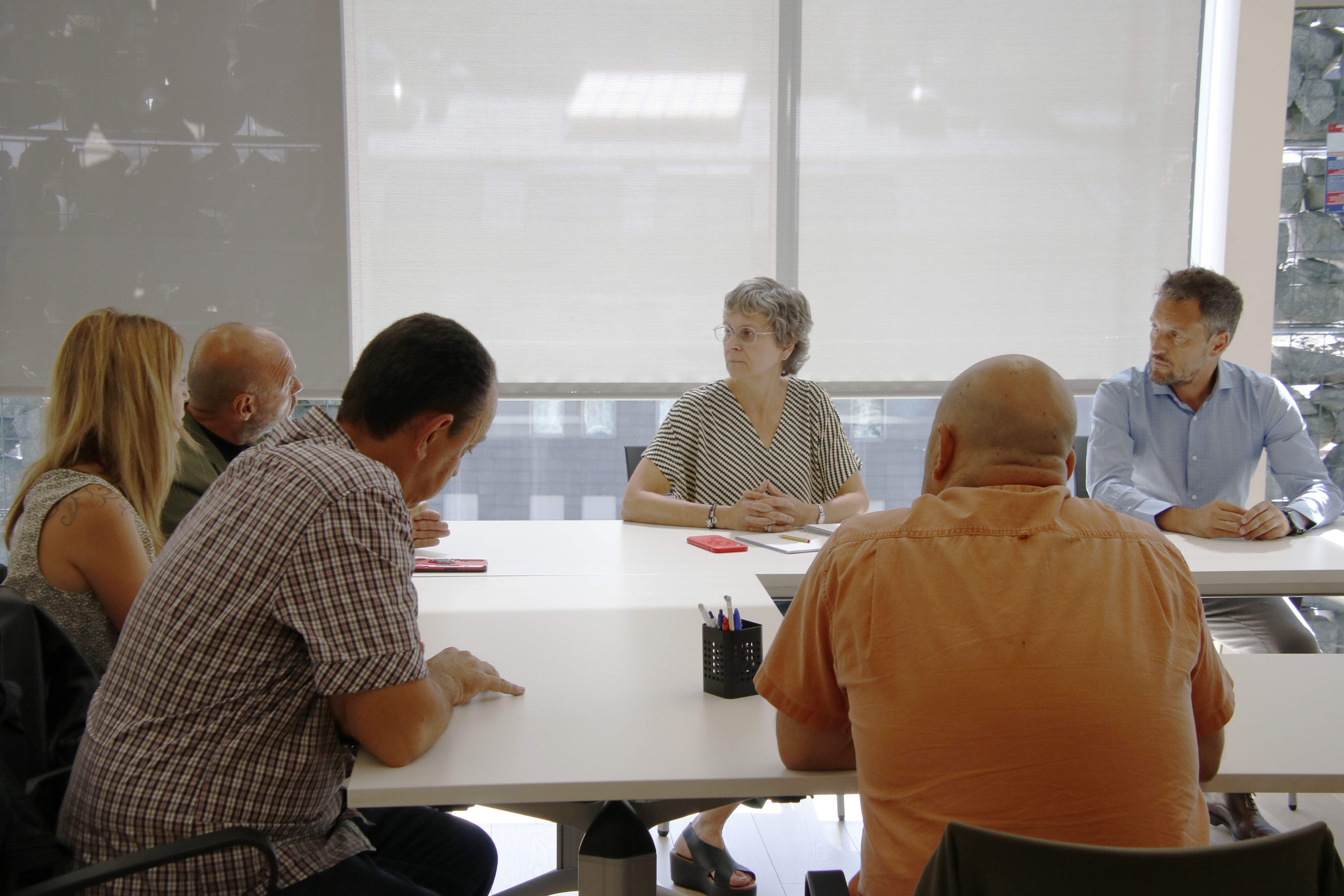 Reunió del PS amb els representants dels treballadors del servei d’ambulància