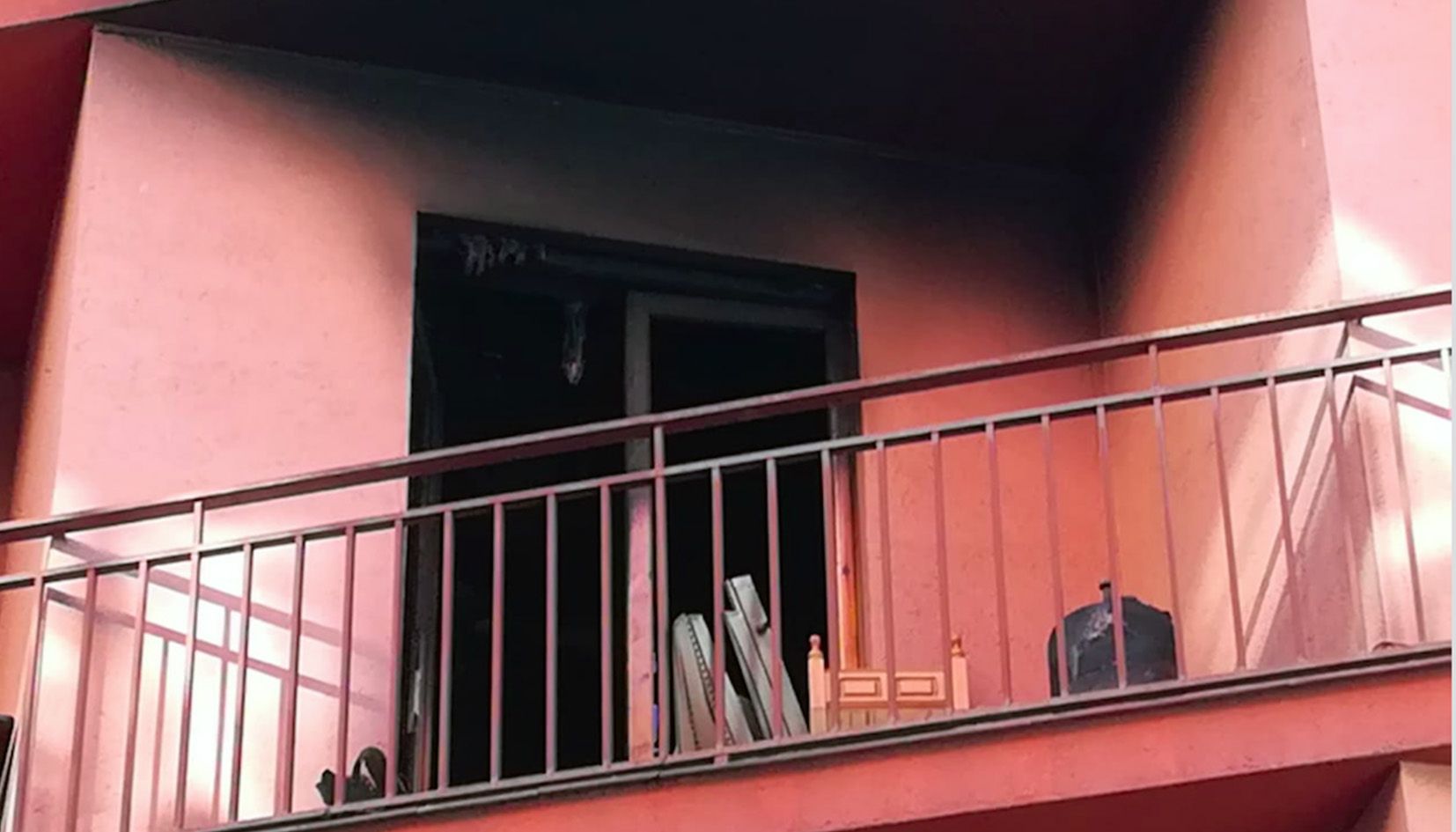 Imatge d'un dels pisos de la segona planta, que són els que han resultat més afectats.