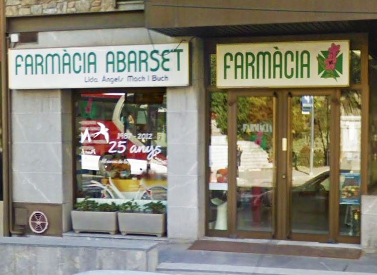 La farmàcia Abarset, a Canillo.
