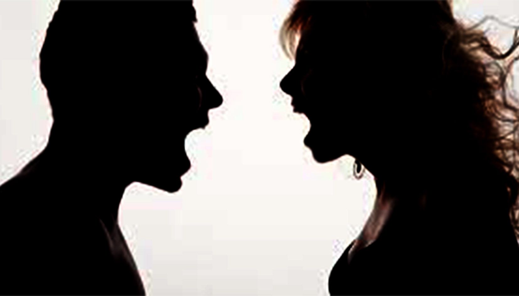 Recreació d'una discussió entre una parella.