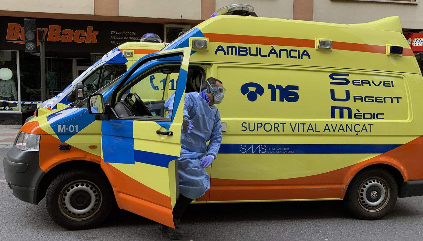 El SUM s'ha traslladat al domicili de l'home sense que hagi pogut fer res per salvar-li la vida.