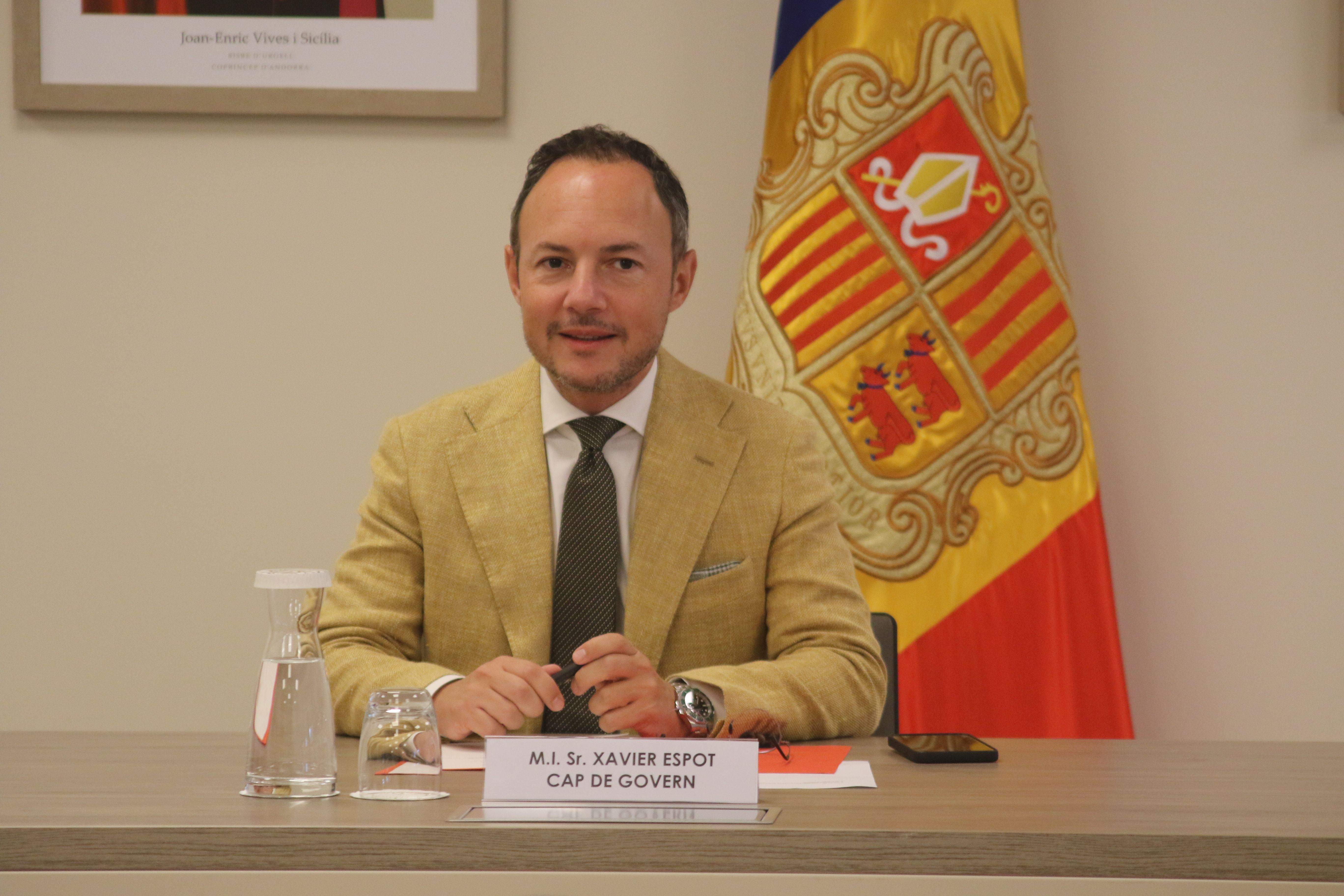 Xavier Espot durant la reunió del CES.