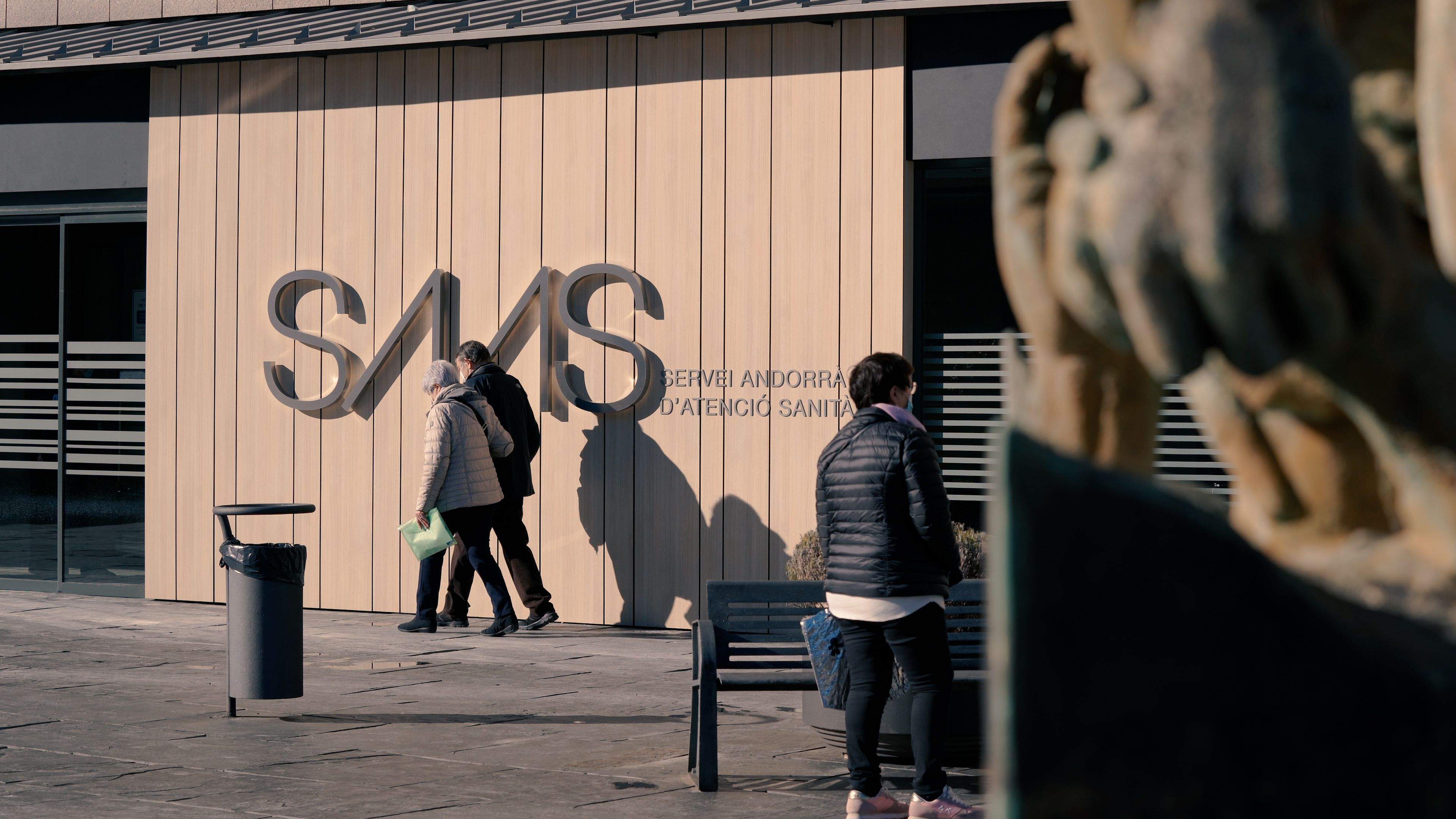 84 STILL SALUT MENTAL INFRAESTRUCTURES COM