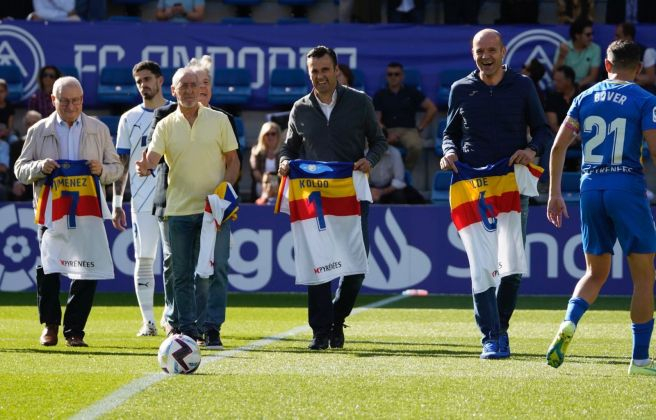 Homenatge de l'FC Andorra a exjugadors claus de la història de l'entitat. 