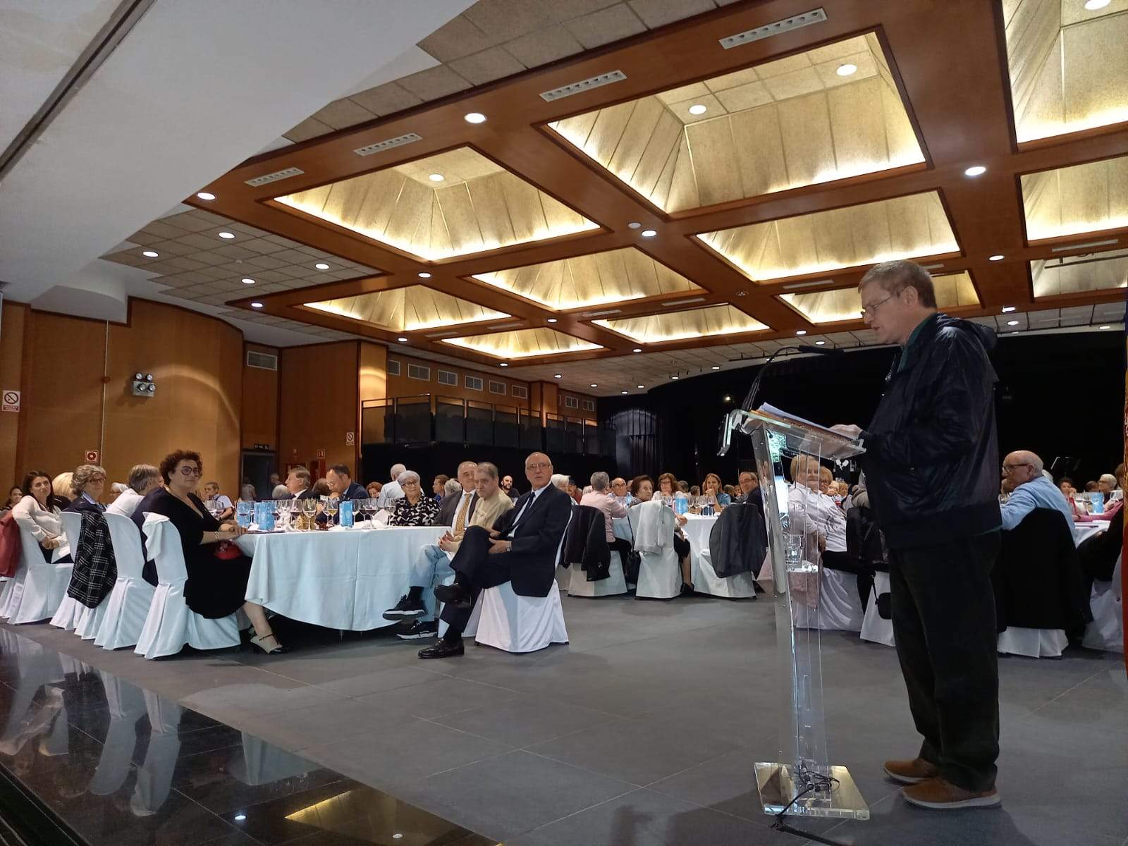 El president de la gent gran, Fèlix Zapatero, durant el seu discurs.