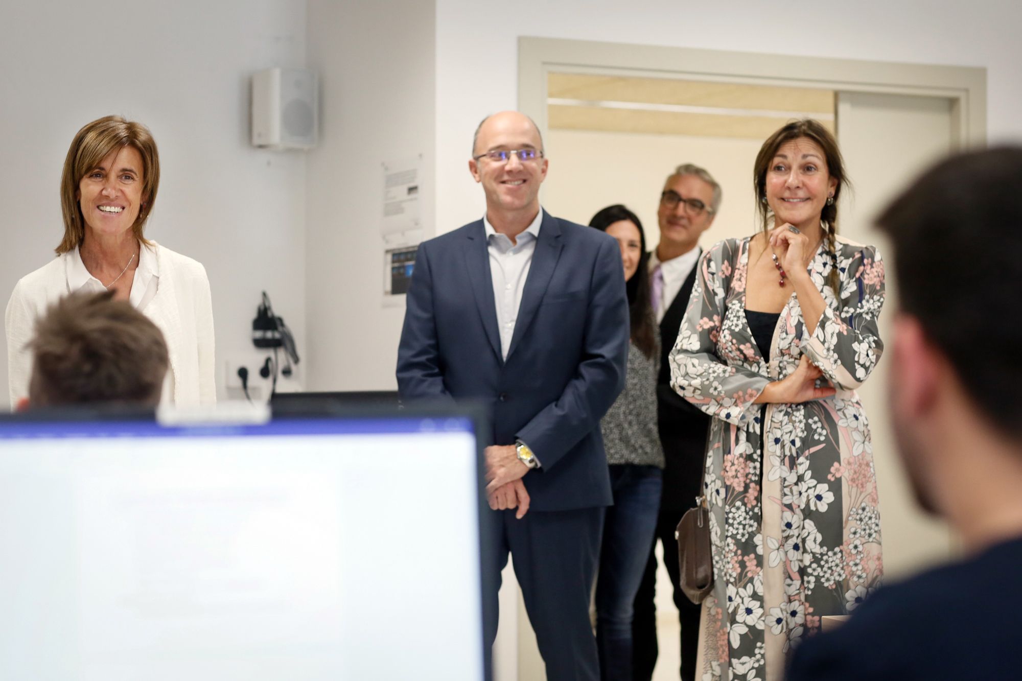 La ministra, Ester Vilarrubla; el director de Formació Professional, Formació d'Adults i Innovació Tecnològica, Xavier Campuzano; i la directora de centre expedientada, Anna Magallon.