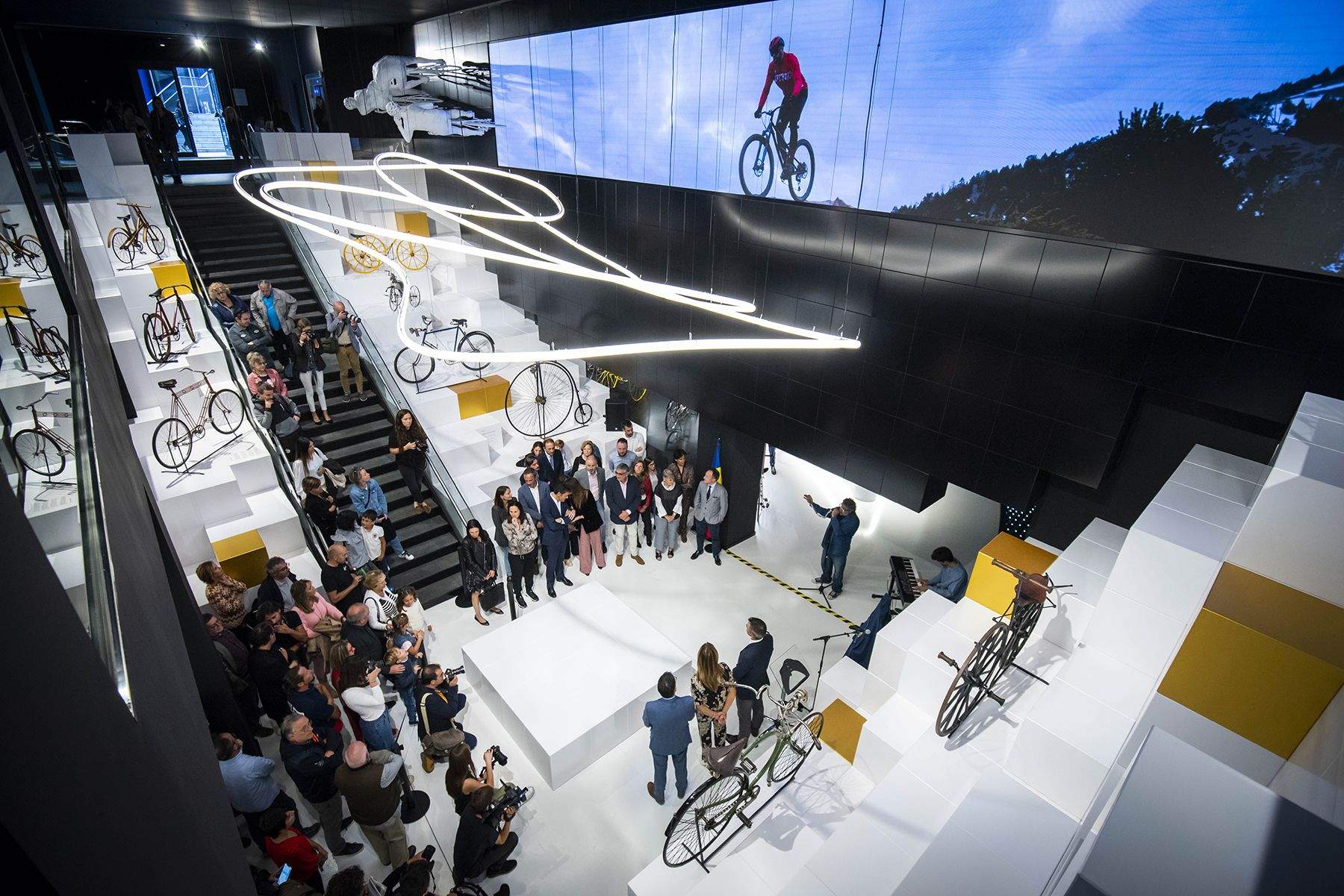 El museu de la bici el dia de la inauguració.