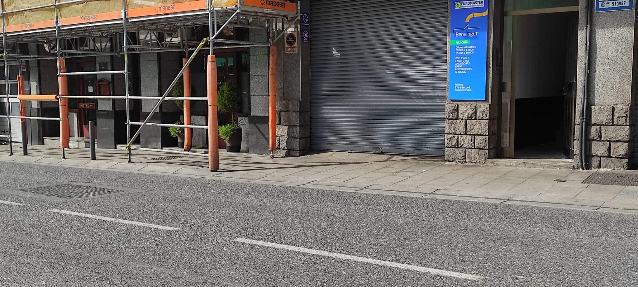 Zona on hi ha hagut la fuita d'aigua aquesta matinada passada.