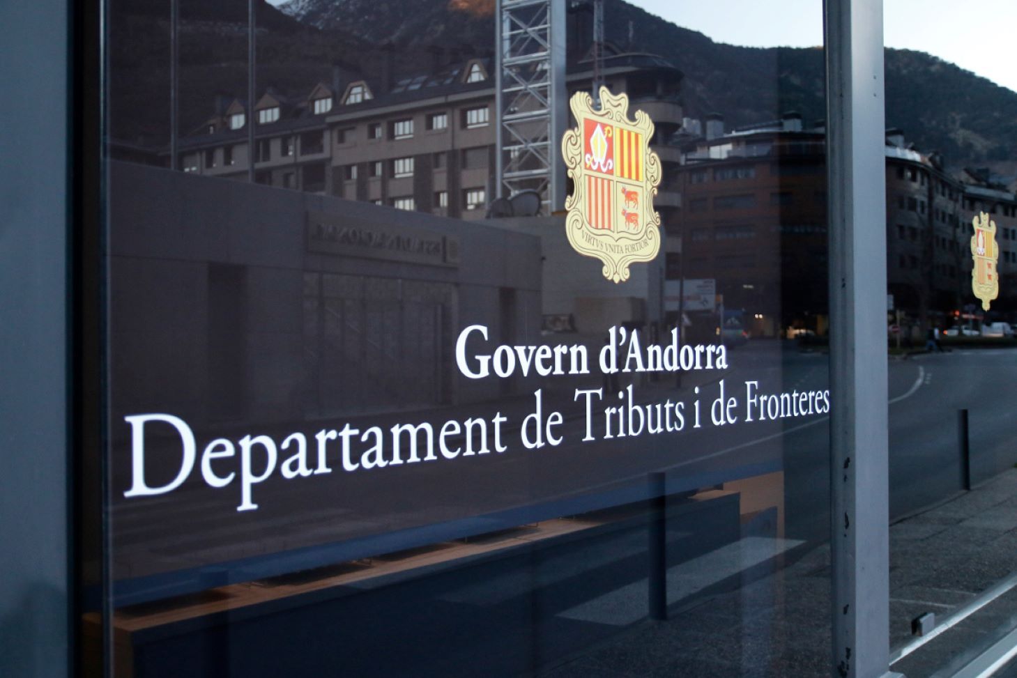 Oficina del departament de Tributs i Fronteres.
