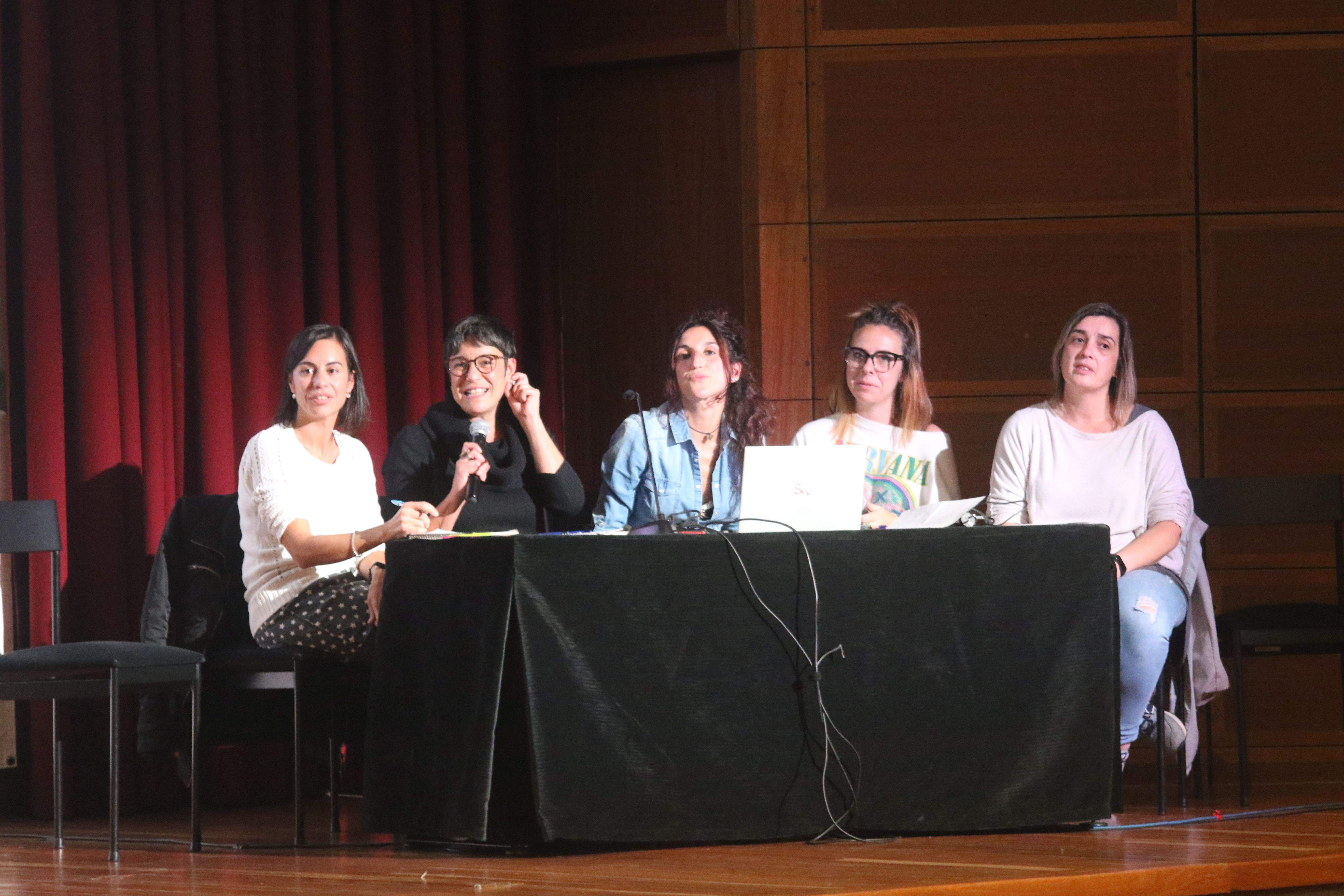 L'actual junta del SEP, amb Santos i Guinot, segona i quarta des de l'esquerra.