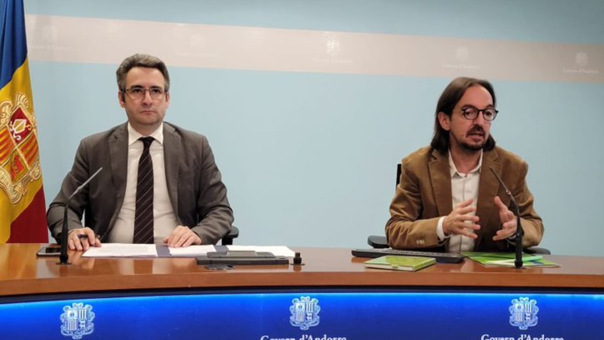 Jover i Riba durant la roda de premsa d'aquest dimecres.